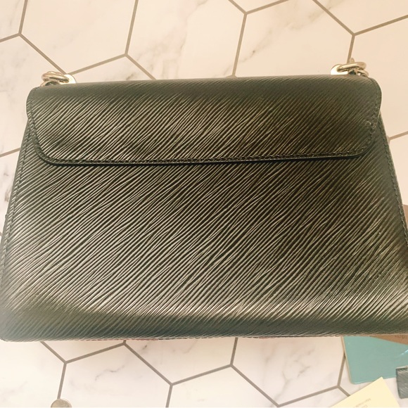 LV TWIST MM limited edition - Picture 6 of 13